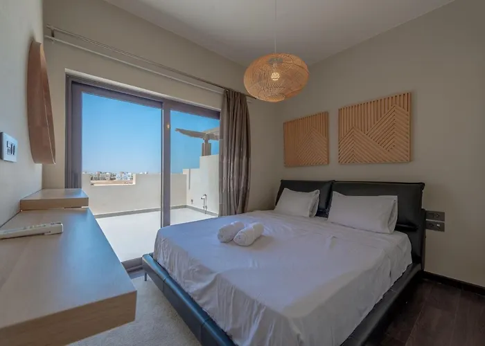 Prime 4br In Ancient Sands, El Gouna Private Swimming Pool & Lagoon Access